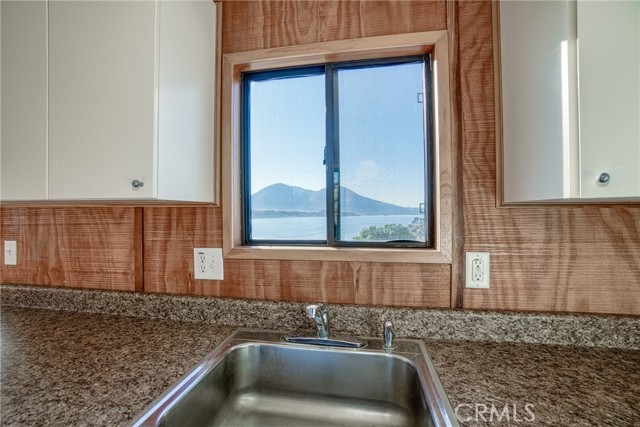 Detail Gallery Image 41 of 64 For 11948 Lakeview Dr, Clearlake Oaks,  CA 95423 - 4 Beds | 2/1 Baths