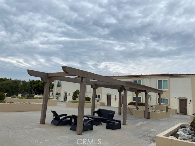 120 S Francisca Avenue # 11, Redondo Beach, California 90277, 2 Bedrooms Bedrooms, ,2 BathroomsBathrooms,Residential Lease,For Rent,120 S Francisca Avenue # 11,CRSB24182635