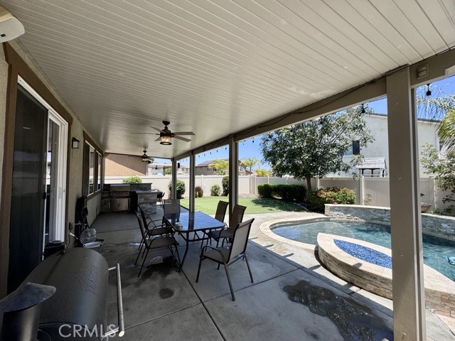 29183 Abelia Glen Street, Menifee CA: https://media.crmls.org/medias/f5ebc278-a02f-436b-bca6-6a8653c0116e.jpg
