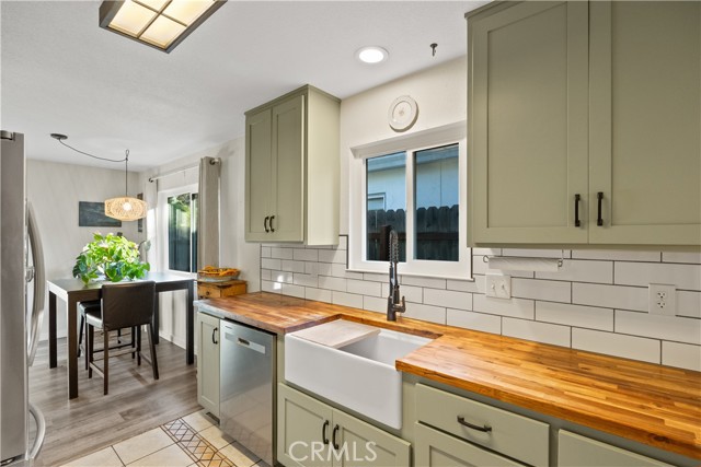 Detail Gallery Image 37 of 57 For 1608 Broadway, Chico,  CA 95928 - 3 Beds | 2 Baths