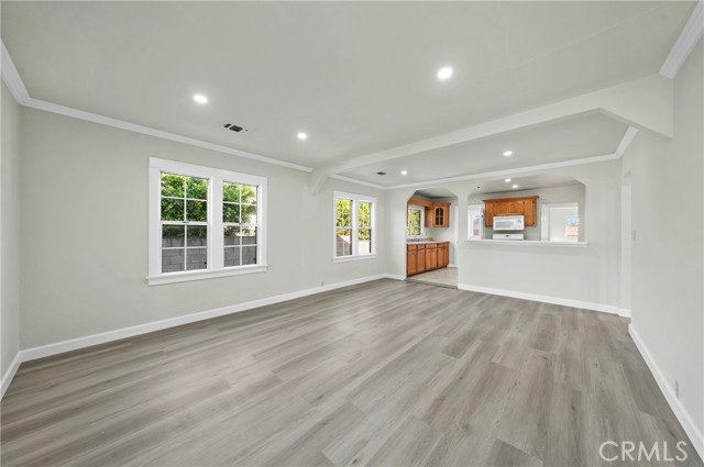 Detail Gallery Image 8 of 30 For 3328 Milton St, Pasadena,  CA 91107 - 3 Beds | 2 Baths