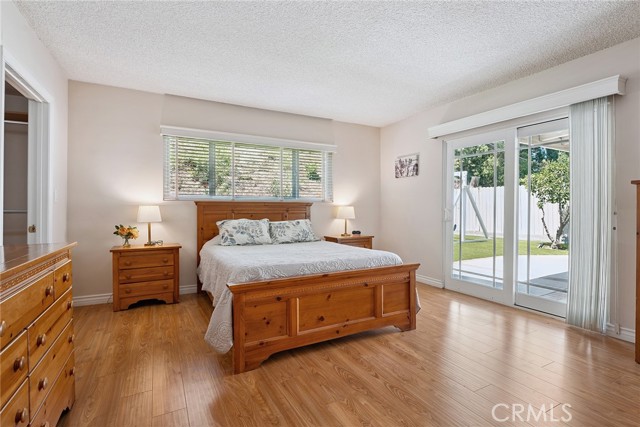 5929 Adler Avenue, Woodland Hills CA: https://media.crmls.org/medias/f5ed8ccd-aeb5-407a-bd76-49acc0c5d342.jpg