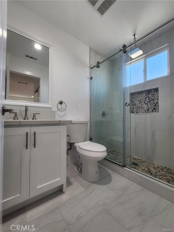 Detail Gallery Image 5 of 23 For 11918 Dehougne #2,  North Hollywood,  CA 91605 - 4 Beds | 3 Baths