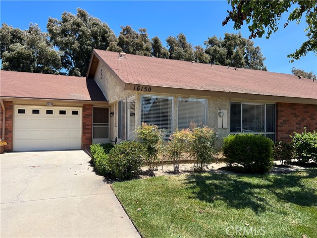 16150 Village 16 photo 1