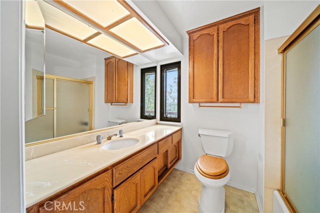 Image 8 of 17 For 13601 Del Monte Drive 75