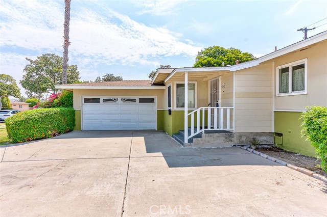 Image 2 for 606 W Woodcrest Ave, Fullerton, CA 92832