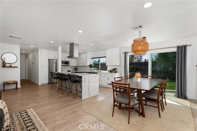 Detail Gallery Image 12 of 31 For 3109 Barbados Pl, Costa Mesa,  CA 92626 - 4 Beds | 2 Baths