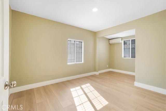 13737 Mercer Street, Pacoima CA: https://media.crmls.org/medias/f5efe6cf-dbe3-405b-8d68-0f1444b78428.jpg