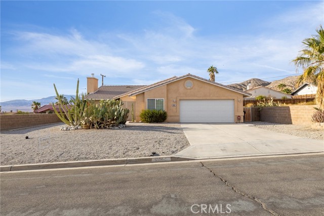 Detail Gallery Image 1 of 29 For 9551 San Rafael Dr, Desert Hot Springs,  CA 92240 - 3 Beds | 2 Baths