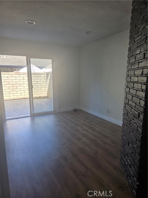 Detail Gallery Image 5 of 35 For 1107 W Memory Ln 6c,  Santa Ana,  CA 92706 - 2 Beds | 1/1 Baths