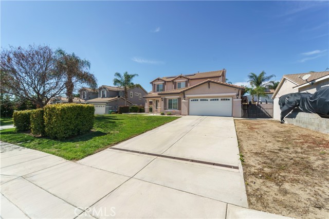 Detail Gallery Image 3 of 31 For 28773 Eridanus, Menifee,  CA 92586 - 6 Beds | 3 Baths