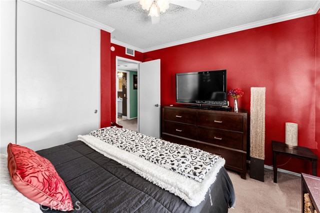 Detail Gallery Image 15 of 28 For 694 Rosewood Ln, San Dimas,  CA 91773 - 3 Beds | 2/1 Baths