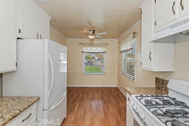 Detail Gallery Image 21 of 50 For 3826 Stansell Dr, Riverside,  CA 92501 - 4 Beds | 2 Baths