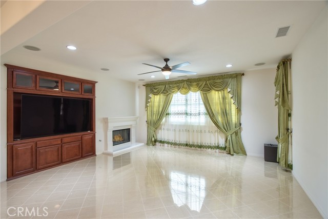 Detail Gallery Image 22 of 75 For 28479 Nautical Point, Menifee,  CA 92585 - 4 Beds | 2/1 Baths