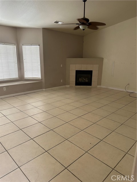 Detail Gallery Image 20 of 24 For 692 Gateway, Merced,  CA 95340 - 3 Beds | 2 Baths