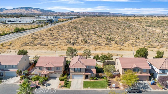 Detail Gallery Image 30 of 35 For 40427 Vereda Dr, Palmdale,  CA 93550 - 3 Beds | 3 Baths