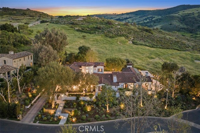 Detail Gallery Image 4 of 74 For 25 Golden Eagle, Irvine,  CA 92603 - 6 Beds | 6/1 Baths