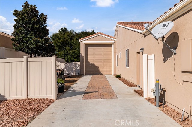 Detail Gallery Image 50 of 65 For 4683 Viaggio Cir, Jurupa Valley,  CA 92509 - 4 Beds | 2/1 Baths
