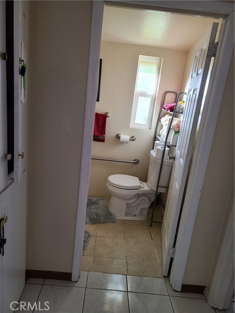 Detail Gallery Image 31 of 34 For 11685 Holmes, Jurupa Valley,  CA 91752 - 5 Beds | 2/1 Baths