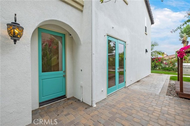 19 Via Cuenta Nueva, San Clemente CA: https://media.crmls.org/medias/f5f45362-e54b-4f5e-84c9-baac2e21e4f1.jpg