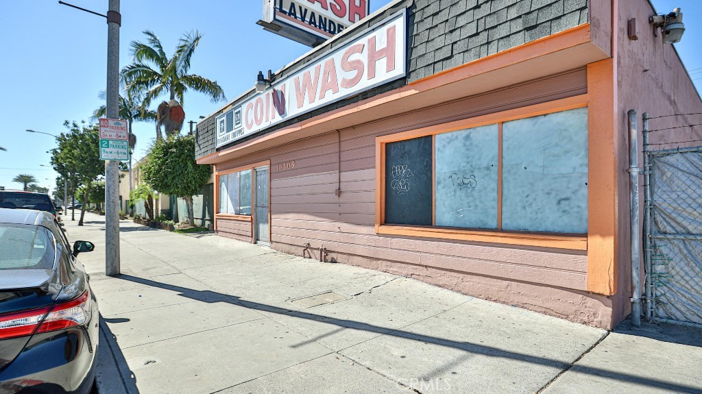 MLS #WS25251782 image #8