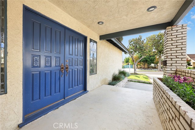 Detail Gallery Image 7 of 52 For 204 N Vega St, Alhambra,  CA 91801 - 4 Beds | 3/1 Baths