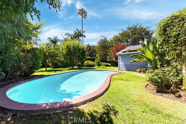 Detail Gallery Image 20 of 28 For 5655 Katherine Ave, Sherman Oaks,  CA 91401 - 2 Beds | 1 Baths