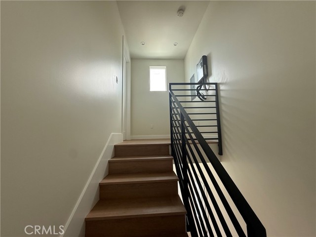 Detail Gallery Image 15 of 31 For 20953 Saticoy, Canoga Park,  CA 91304 - 2 Beds | 2 Baths