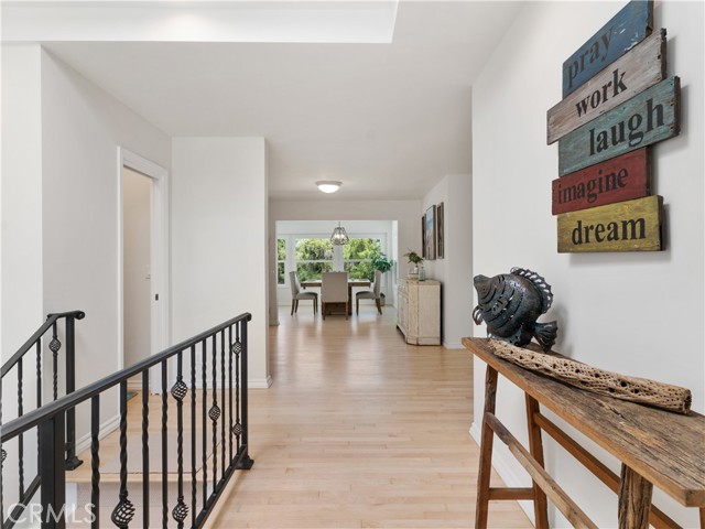 7 Roanwood Drive, Rolling Hills Estates, California 90274, 5 Bedrooms Bedrooms, ,3 BathroomsBathrooms,Residential,Sold,Roanwood,PV23113404