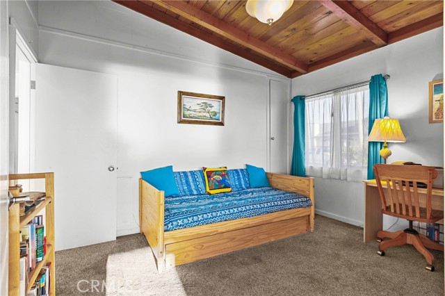 Image 38 of 57 For 3302 Beachcomber Dr.