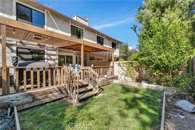 Detail Gallery Image 2 of 43 For 29721 Canwood St, Agoura Hills,  CA 91301 - 3 Beds | 2/1 Baths