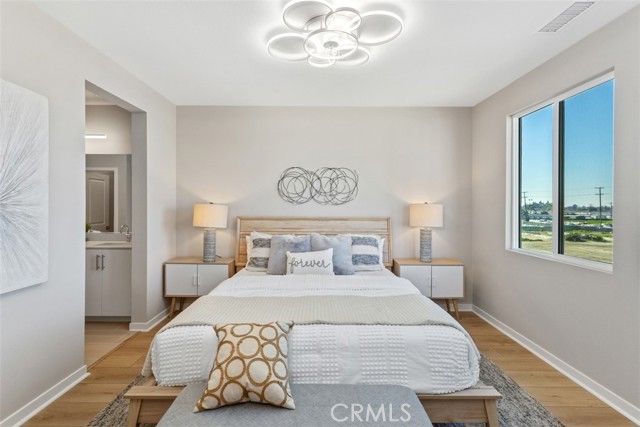 Detail Gallery Image 18 of 31 For 109 S Laxore St #303,  Anaheim,  CA 92804 - 4 Beds | 3/1 Baths