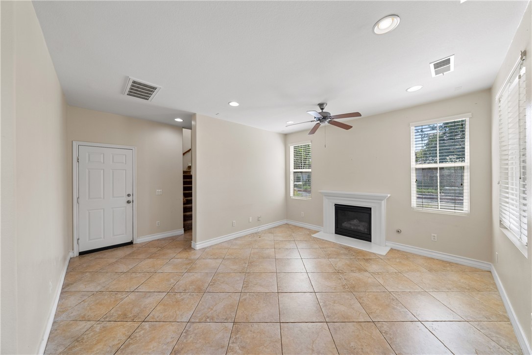 Detail Gallery Image 12 of 36 For 37295 Ascella Ln, Murrieta,  CA 92563 - 3 Beds | 2/1 Baths