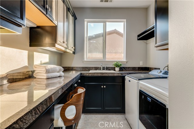 Image 37 of 65 For 1018 Joseph Court