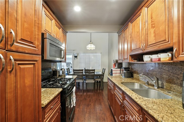 1459 Fredericks Lane, Upland CA: https://media.crmls.org/medias/f5faa18a-3fb6-41bd-925b-726d14059c0e.jpg