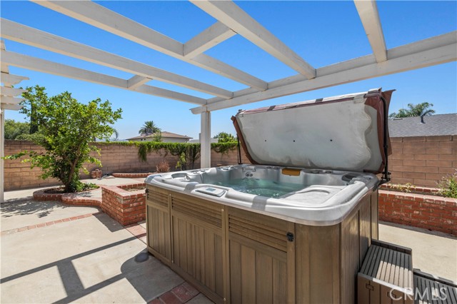 Detail Gallery Image 30 of 37 For 2245 N Parker Ct, Simi Valley,  CA 93065 - 3 Beds | 2 Baths