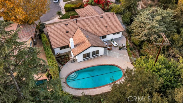 Detail Gallery Image 39 of 43 For 22388 Algunas Rd, Woodland Hills,  CA 91364 - 3 Beds | 2 Baths