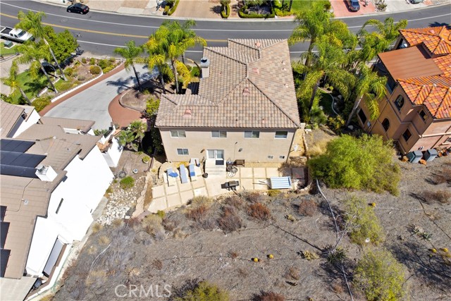 30571 Longhorn Drive, Canyon Lake CA: https://media.crmls.org/medias/f5fad6e9-cfab-42ca-a541-3a03bdbce1d6.jpg