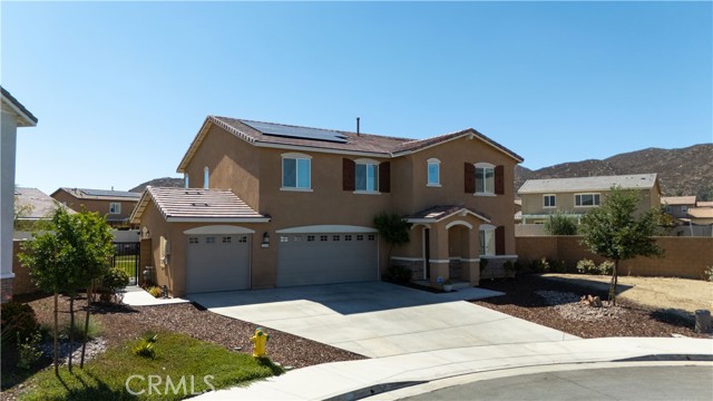 32159 Pony Tracks Court, Winchester CA: https://media.crmls.org/medias/f5fbe899-3717-4e6d-8d82-4a9eb1989414.jpg