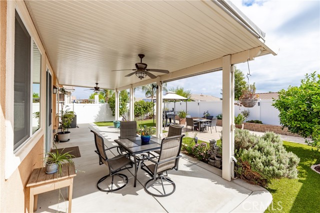 30294 Coralium Way, Menifee CA: https://media.crmls.org/medias/f5fc7d21-9414-4c4f-960e-e147cef9044c.jpg