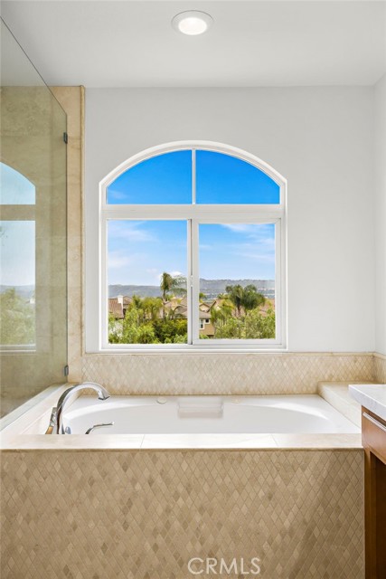 Detail Gallery Image 24 of 46 For 27761 Blossom Hill, Laguna Niguel,  CA 92677 - 5 Beds | 3 Baths