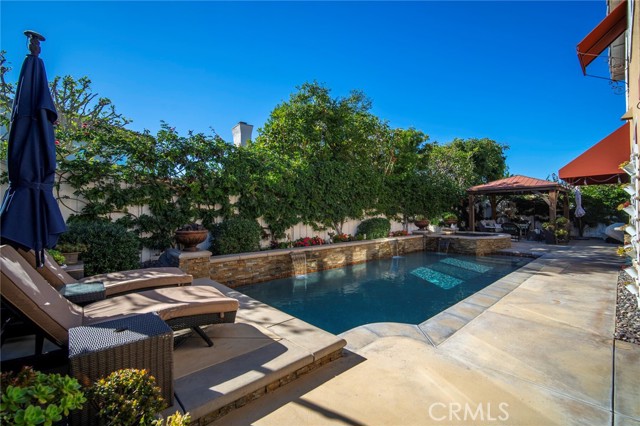 411 Bolivia, San Clemente CA: https://media.crmls.org/medias/f5fd0598-06e7-4aa0-917d-daa57d0cba47.jpg