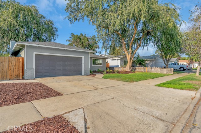 Detail Gallery Image 1 of 1 For 437 Brookdale Dr, Merced,  CA 95340 - 3 Beds | 2 Baths