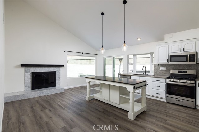 Detail Gallery Image 6 of 20 For 24871 Overland Dr, Laguna Hills,  CA 92653 - 3 Beds | 2 Baths