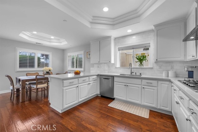 1817 Clark Lane, Redondo Beach CA: https://media.crmls.org/medias/f5ff45f9-dc03-42fd-b13e-ca98146133b6.jpg