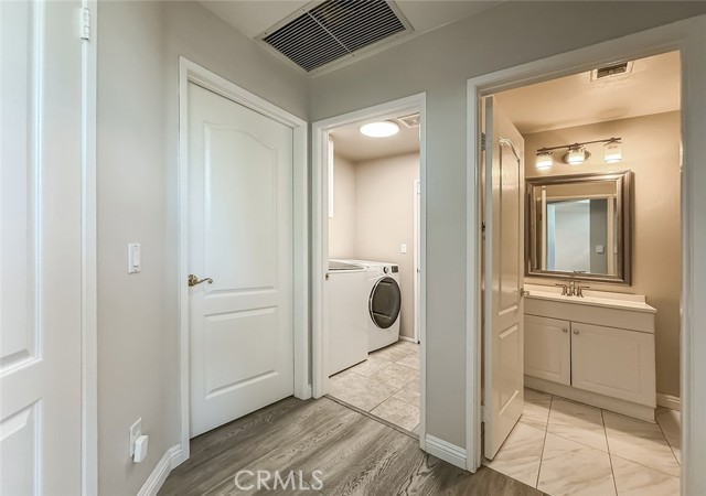 462 Cremona Way, Oak Park CA: https://media.crmls.org/medias/f6007fe6-7d8a-4726-b947-7f942ff624ad.jpg
