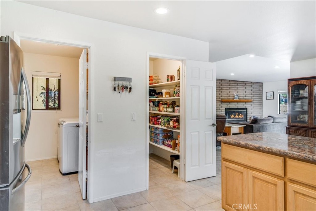 F6014A2C 8F8F 4947 8123 Dbe4D713Ce35 61 Galaxy Way, Lompoc, Ca 93436 &Lt;Span Style='BackgroundColor:transparent;Padding:0Px;'&Gt; &Lt;Small&Gt; &Lt;I&Gt; &Lt;/I&Gt; &Lt;/Small&Gt;&Lt;/Span&Gt;