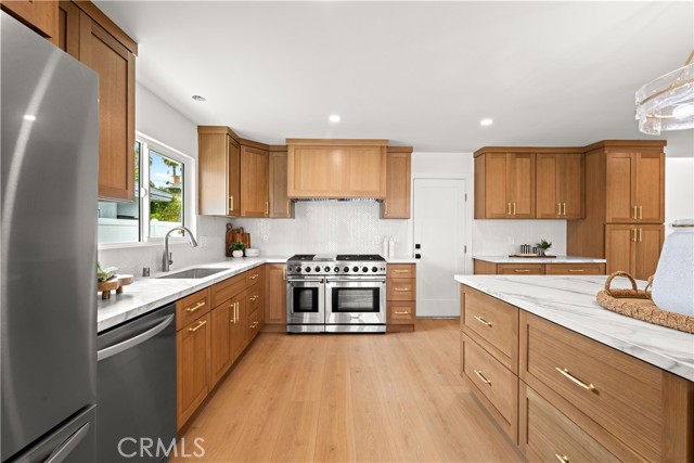 Detail Gallery Image 12 of 44 For 33592 Bremerton St, Dana Point,  CA 92629 - 3 Beds | 2 Baths