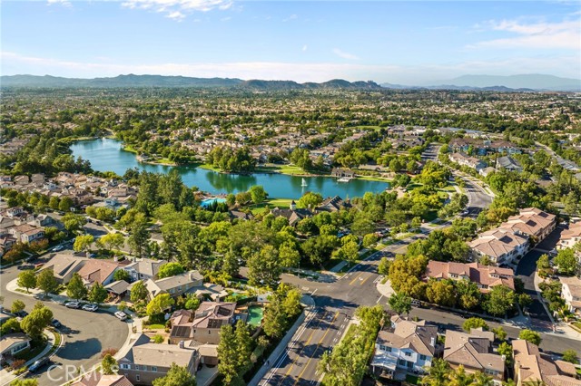 Detail Gallery Image 11 of 69 For 28889 Edenton Way, Temecula,  CA 92591 - 4 Beds | 2/1 Baths