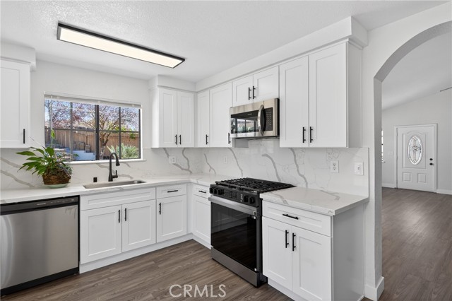 Detail Gallery Image 10 of 34 For 2316 Amber Grain, Paso Robles,  CA 93446 - 4 Beds | 2 Baths